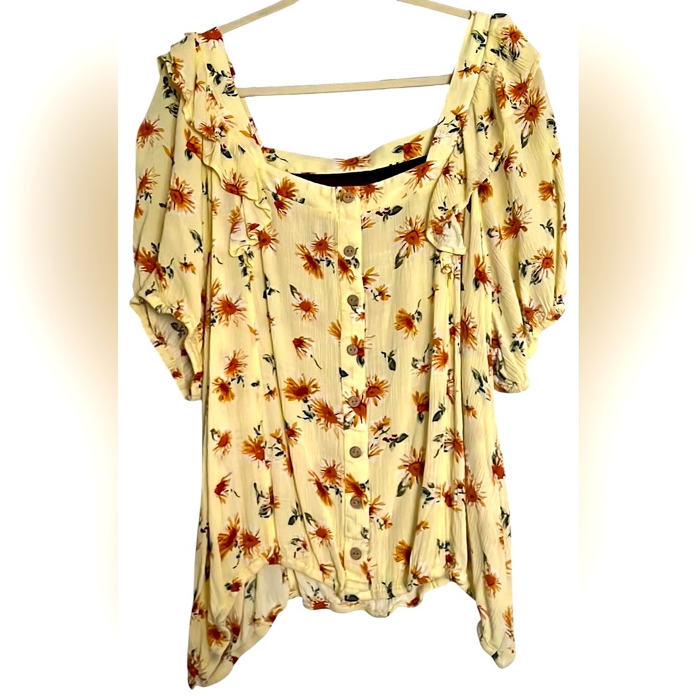 MAURICES Yellow/Brown/Green/White Floral Peasant Style Top, Size 26/28W, GUC.